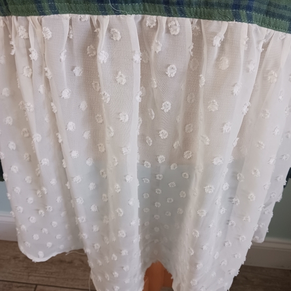 Crescent Plaid Lace Shirt Long Sleeve Size Medium Teen Spirit Fall Ruffled Green - Picture 9 of 9